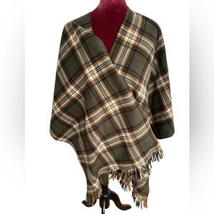Rachel Rachel Roy reversible poncho blanket shawl